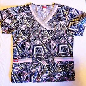 NWT Women's Uniform SCRUB Top Sz-SMALL